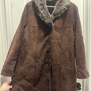 Daeho Brown Suede Shearling Coat with Raccoon Fur Collar